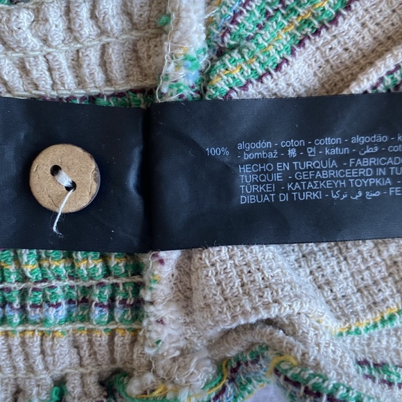 Zara “The Beth Top” in striped woven cotton with halter neck. Elastic at back. S - Picture 13 of 15